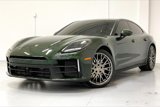 Used 2024 Porsche Panamera 4 image 3