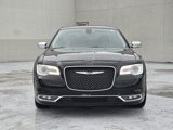 Used 2018 Chrysler 300 Limited image 2