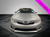 Used 2012 Toyota Camry L image 2