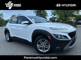 Certified 2022 Hyundai Kona SE image 1
