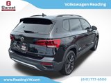 Certified 2022 Volkswagen Taos S image 4