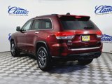 Used 2017 Jeep Grand Cherokee Limited w/ Luxury Group II image 2