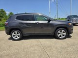 Used 2018 Jeep Compass Latitude w/ Popular Equipment Group image 4