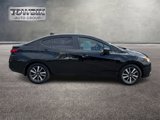 Used 2022 Nissan Versa SV image 3