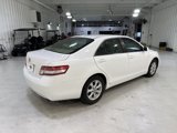 Used 2011 Toyota Camry LE image 5