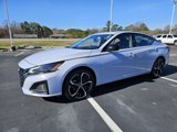 Used 2023 Nissan Altima 2.5 SR image 3