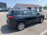 Used 2014 Jeep Cherokee Sport image 5