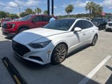 Used 2022 Hyundai Sonata Limited w/ Preferred Accessory Package image 2