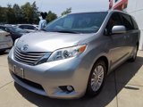 Used 2013 Toyota Sienna XLE image 3