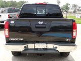 Used 2017 Nissan Frontier SV image 4