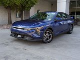 Used 2025 Kia K4 LXS image 2