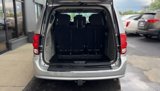Used 2012 Dodge Grand Caravan SXT image 4