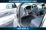 Used 2015 GMC Acadia SLE image 6