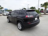 Used 2021 Jeep Cherokee Latitude image 3