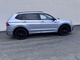 Used 2022 Volkswagen Tiguan SE R-Line image 5