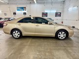 Used 2011 Toyota Camry Hybrid image 4