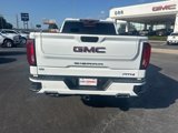 Used 2022 GMC Sierra 1500 AT4 w/ AT4 Premium Package image 3