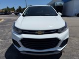 Certified 2022 Chevrolet Trax LT w/ LT Convenience Package image 2