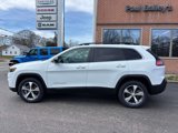 Used 2022 Jeep Cherokee Limited image 3