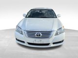 Used 2009 Toyota Avalon XLS image 3
