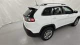 Used 2021 Jeep Cherokee Latitude Plus image 3