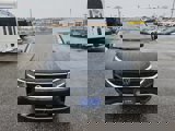 Certified 2023 Volkswagen Taos SE w/ Panoramic Sunroof Package image 2