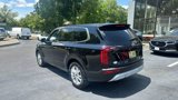 Used 2021 Kia Telluride LX image 3