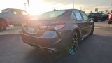 Used 2019 Toyota Camry XLE image 2