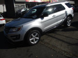 Used 2016 Ford Explorer XLT w/ Equipment Group 202A image 3