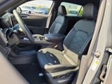 Certified 2024 Volkswagen Atlas Cross Sport SE image 4