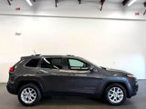 Used 2015 Jeep Cherokee Latitude image 2