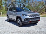 Used 2022 Jeep Compass Trailhawk image 2