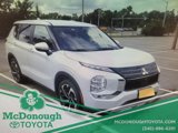 Used 2023 Mitsubishi Outlander SE image 3