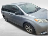 Used 2011 Toyota Sienna image 2