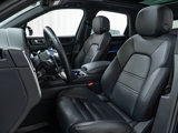 Certified 2023 Porsche Cayenne image 5