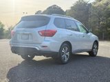 Used 2017 Nissan Pathfinder S image 5