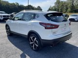 Used 2022 Nissan Rogue Sport SL image 5
