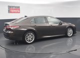 Used 2018 Toyota Camry XLE image 4
