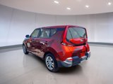Used 2021 Kia Soul LX image 3