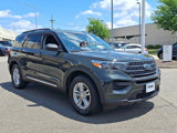 Certified 2022 Ford Explorer XLT image 3