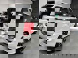 Used 2016 Dodge Grand Caravan SXT w/ UConnect Hands-Free Group image 4