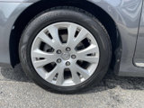 Used 2011 Toyota Avalon Limited image 5
