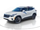New 2025 Kia Seltos EX image 1