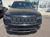Used 2017 Jeep Grand Cherokee Limited w/ Luxury Group II image 2