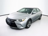 Used 2016 Toyota Camry XLE image 3