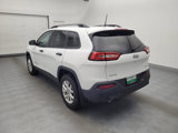 Used 2016 Jeep Cherokee Sport image 5