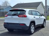 Used 2016 Jeep Cherokee Sport image 5