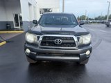 Used 2011 Toyota Tacoma 4x4 Double Cab image 2