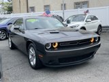 Used 2023 Dodge Challenger SXT image 3