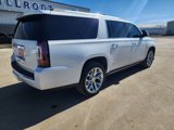 Used 2017 GMC Yukon XL Denali image 5